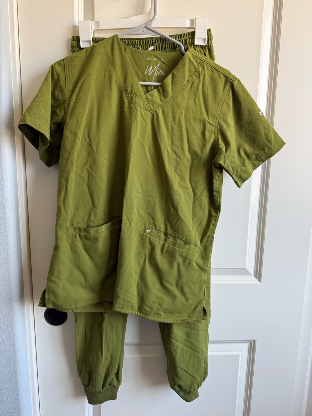 Mim Green V-Neck Scrub Set